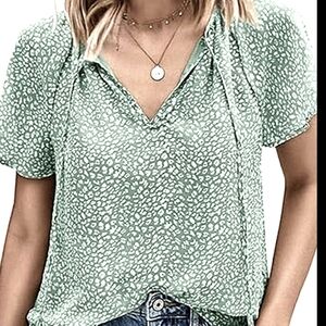 Boho Chiffon Floral Print Green-White blouse,medium.